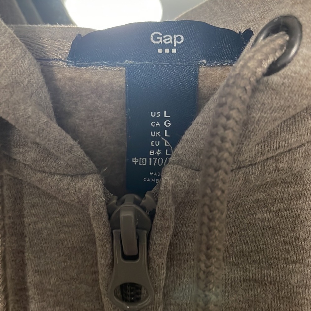 Sweatshirt - Picture 3 of 3